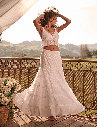 リ*サ様 layered lace tank チョウピラコ Mae Lace Tiered Tank in White | Altar'd State